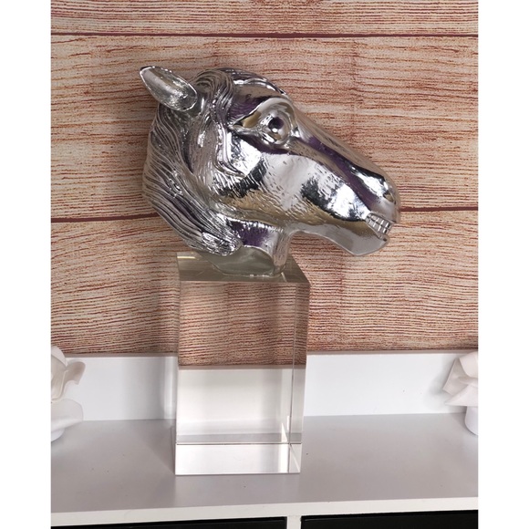 Horse Trophy Head Statue - Picture 2 of 15